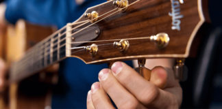 Accordare la chitarra