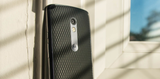 Moto X Play
