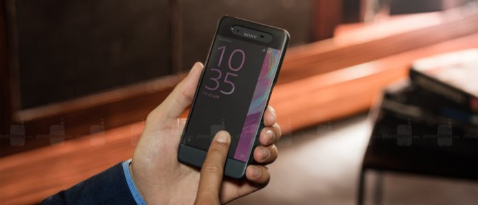 Sony-presenta-la-nuova-serie-di-smartphone-Xperia-X-3 Sony Xperia X, XA ed X Performance