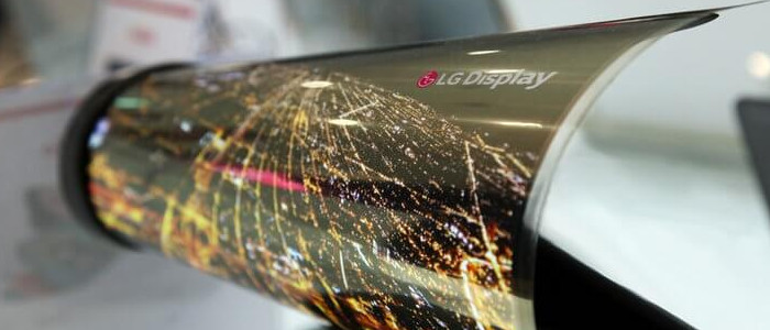 display-pieghevoli-oled-lg-copertina display pieghevole flessibile