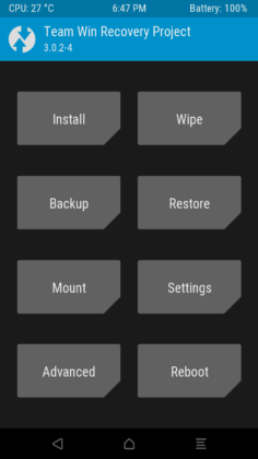 TWRP main men&ugrave;