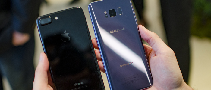 Samsung Galaxy S8 vs iPhone X