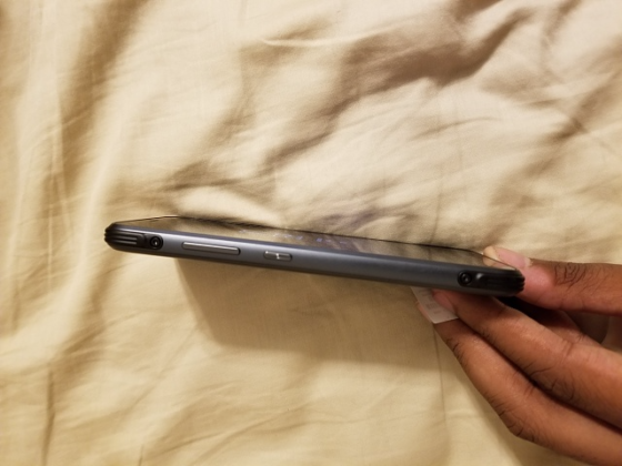 Samsung Galaxy S8 Active foto leaked
