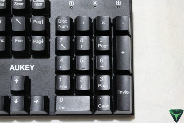 Aukey Tastiera meccanica KM-G8 recensione