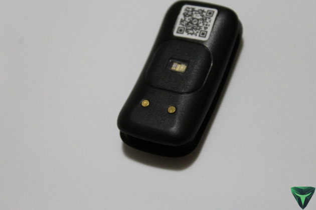 No.1 F4 smartband recensione