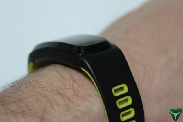 No.1 F4 smartband recensione