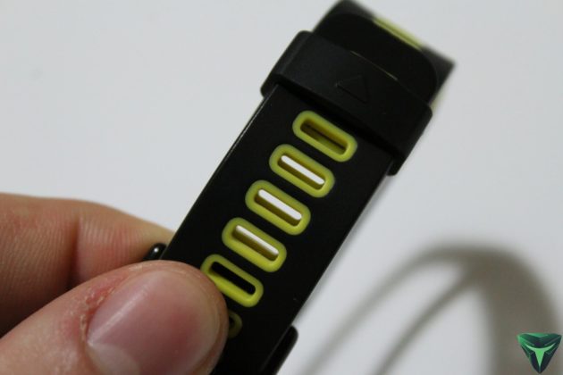 No.1 F4 smartband recensione