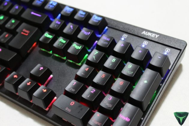Aukey Tastiera meccanica KM-G6 recensione