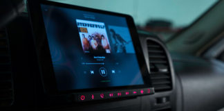 Vehroot Shelf autoradio Kickstarter
