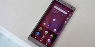 Sony Xperia XZ2 migliori cover custodie Amazon