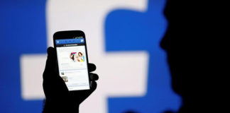 aggiornare impostazioni privacy Facebook