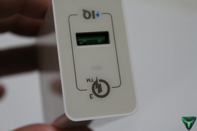 Anker PowerWave 7.5 Stand recensione