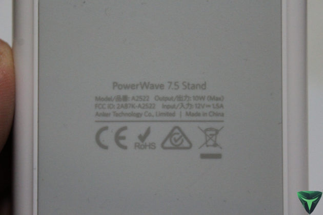 Anker PowerWave 7.5 Stand recensione