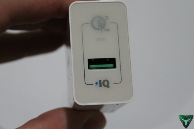 Anker PowerWave 7.5 Stand recensione