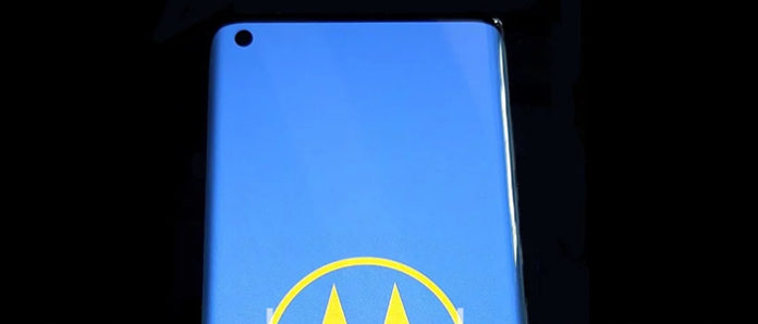 Motorola One 2020