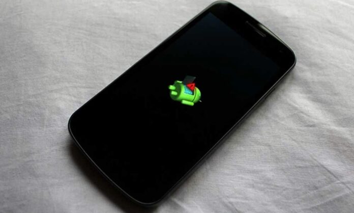 telefono Android che si spegne da solo